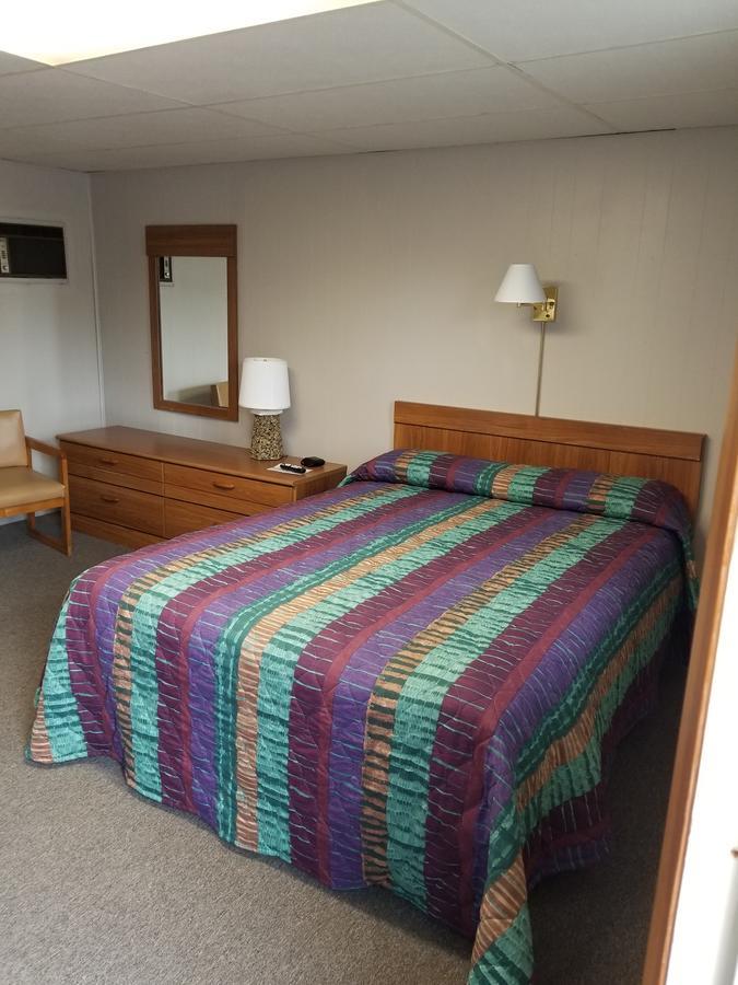 Long Ships Motel Sault Ste. Marie Exterior photo